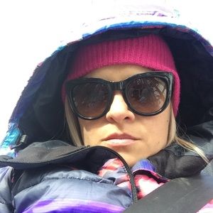 Meet your Posher, Angela